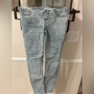 NWOT Justice RawHem Jeans